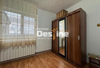 Garsoniera renovata complet, mobilata si utilata, centrala termica - Pascani - 2