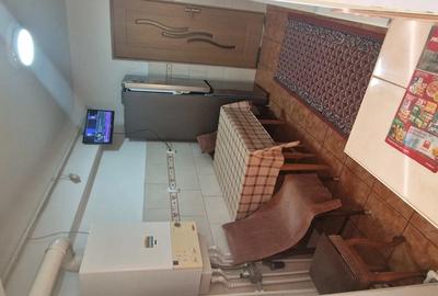 Inchiriez apartament 3 camere - 5