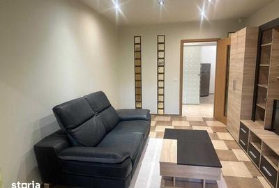 Apartament cu 2 camere decomandat în Central - 2
