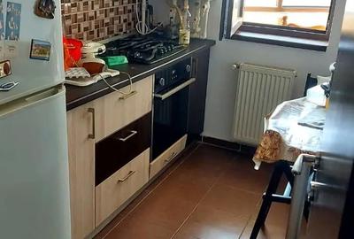 Garsonieră decomandată, mobilată în Rahova - 3