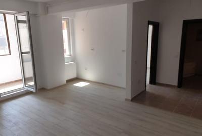 Apartament cu 2 camere decomandat în Chiajna