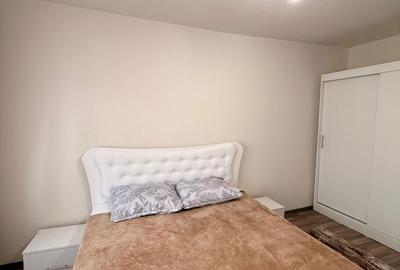 Apartament cu 3 camere semidecomandat în Central - 4
