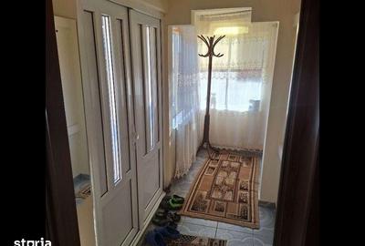 Casă cu 3 camere cu Teren 280 Mp în CFR - 3