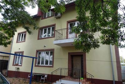 Casă cu 7 camere în Sălaj - 1