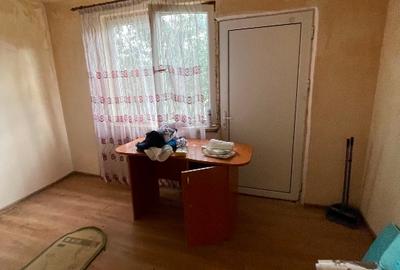 Casă de vânzare în Serbesti , 4 camere - 5