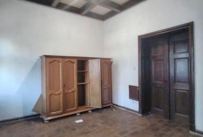 Casă cu 10 camere cu Canalizare în Dacia - 3