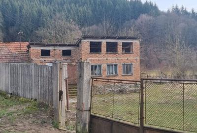 Teren de 3700 mp, în Certeju de Sus - 1