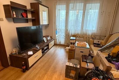 Apartament decomandat în Apusului - 2