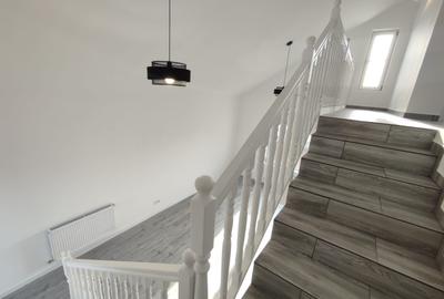 Casă modernă cu living spectaculos - 7