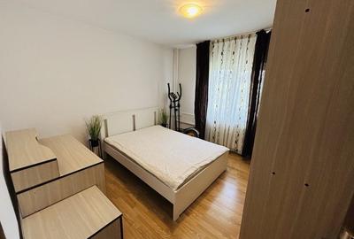 Apartament cu 3 camere decomandat în Vitan - 3