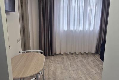 Garsonieră decomandată în Central - 10