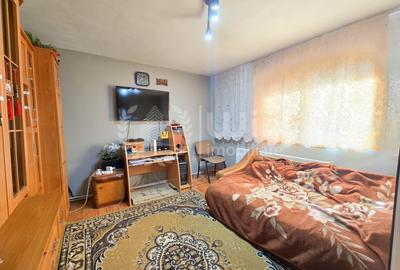 Casă individuală cu 3 camere cu Canalizare în Dâmbul Rotund - 2