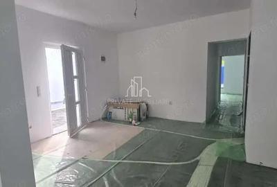 Casă cu Teren 353 Mp în Periferie - 4