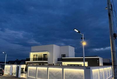 Casă cu 4 camere în Central - 2