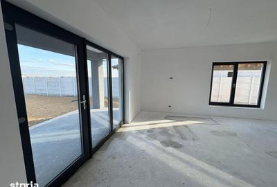 Casă cu 4 camere cu Teren 553 Mp în Sântandrei - 9