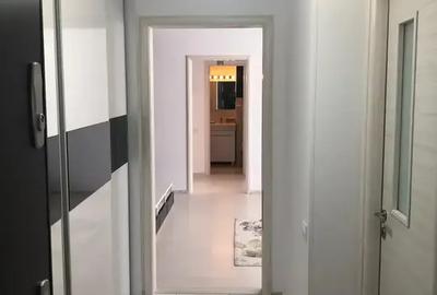 Apartament cu 3 camere semidecomandat, mobilat în 1 Decembrie 1918 - 13