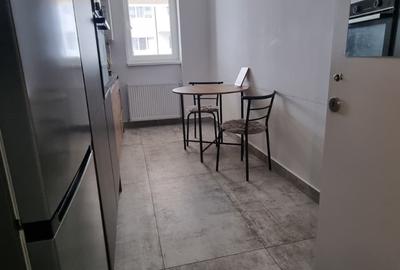 Apartament cu 2 camere decomandat, mobilat în Metalurgiei - 4