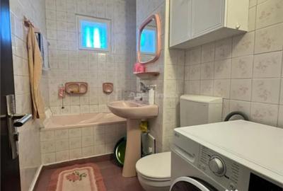 Apartament cu 3 camere semidecomandat în Gojdu - 3