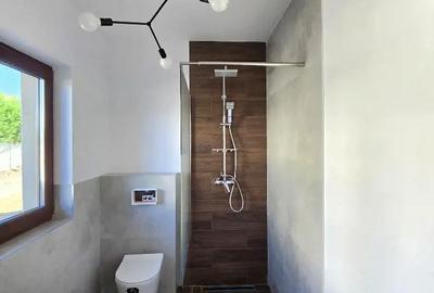 Casa cu 4 camere de inchiriat - 1