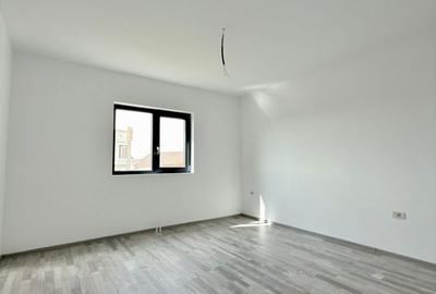 Casă cu 3 camere în Lumina - 3