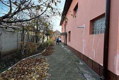 Casă cu 6 camere cu Teren 490 Mp în Bartolomeu - 3