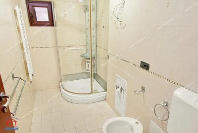 Apartament cu 3 camere decomandat în Micro 21 - 2