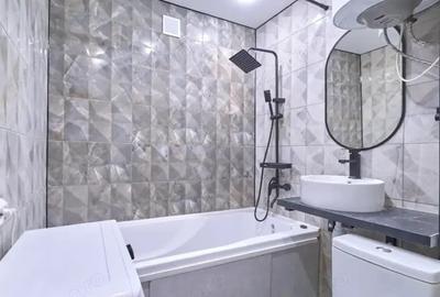 Apartament cu 2 camere semidecomandat în Florilor