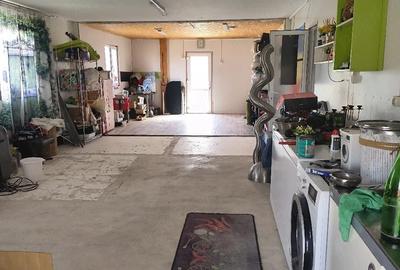 Spațiu comercial, de 64 mp, în Rădești - 2