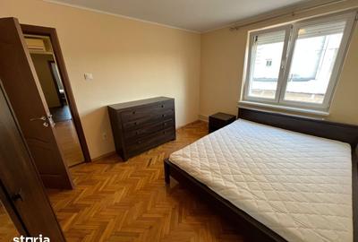Apartament cu 3 camere decomandat în 22 Decembrie 1989 - 8