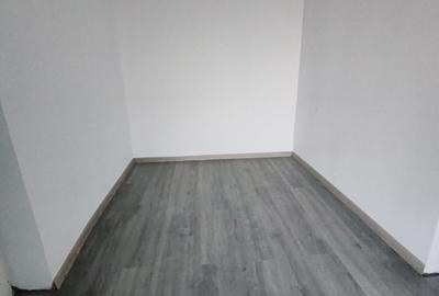 Imobil compus din casa si 1800mp teren in Suburbia Brodoc, judet Vaslui - 4