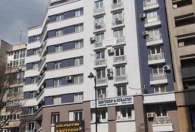 Spațiu comercial, de 75 mp, în Centrul Civic - 10