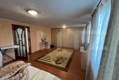 Casă cu 4 camere cu Teren 19 Mp în Central - 7