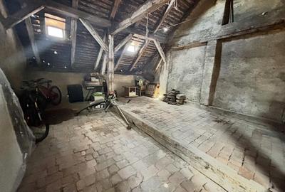 Apartament Rar cu 6 Camere / Curte Privata | Centrul Istoric/ COMISION 0 Apartament Rar cu 6 Camere / Curte Privata | Centrul Istoric/ COMISION 0 - 34