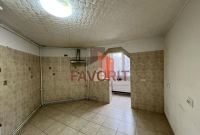 EXCLUSIVITATE | Apartament 3 camere - 2 bai | Zona Sagului - 6