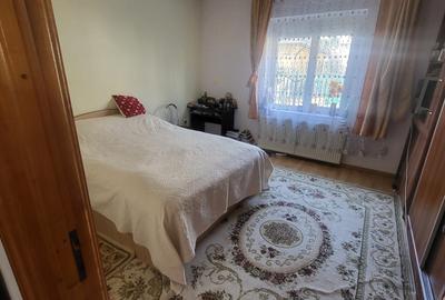 Casă individuală cu 6 camere cu Teren 180 Mp în Vatra Luminoasă - 2