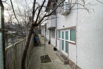 Casă cu 6 camere în Central - 2