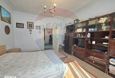 Casă cu 3 camere cu Teren 655 Mp în Central - 7