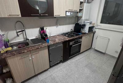 Apartament cu 3 camere decomandat în Central - 2