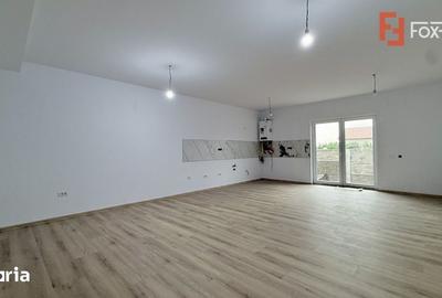 Casă cu 4 camere cu Teren 300 Mp în Moșnița Nouă