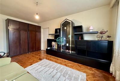 Apartament cu 3 camere, mobilat în Cornișa - 3