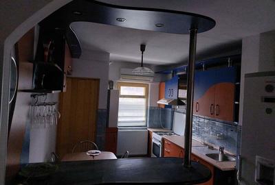 Apartament cu 4 camere decomandat în Ocna Mureș - 1