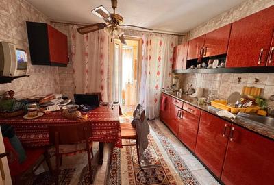 Apartament cu 4 camere decomandat în Central - 7