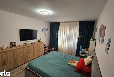 Garsonieră decomandată în Bariera Vâlcii - 10