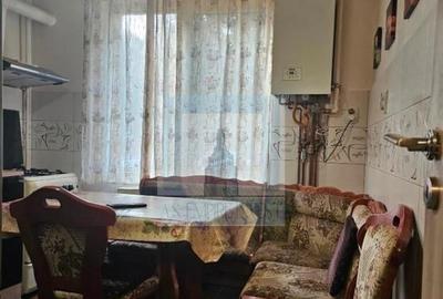 Garsonieră decomandată, mobilată în Astra - 4