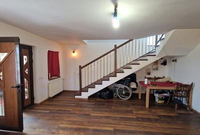 Casă spațioasă cu 4 camere plus teren 5 ari, Baia Mare - 157.000EUR - 2