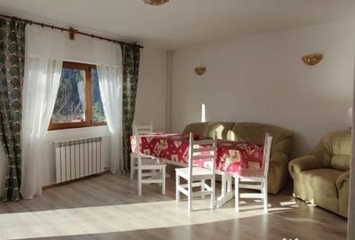 Casă cu 8 camere în Central - 9