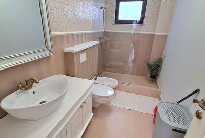 Apartament cu 3 camere în Central - 10