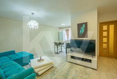 Apartament de vanzare cu 3 camere zona Valea Aurie, str. Sacel - 1