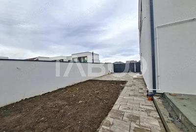 Casă cu 4 camere cu Teren 255 Mp în Central