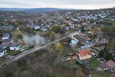 Teren, 1200mp, strada principala Barnova - 1